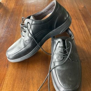 Anodyne Orthopedic Shoe.  Men’s size 11.5 wide